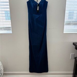 NWT Navy Blue Donna Karan MIKADO STRAPLESS SWEETHEART GOWN Size 2 gown